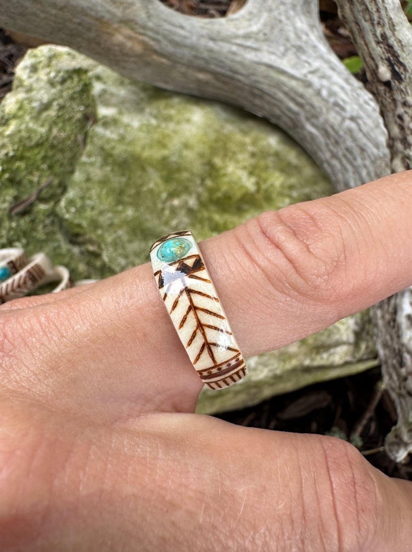 🔥SISTA DAGEN 49 % RABATT💍Handskuren ring av horn 🌏Tillverkad av naturligt avkastade horn