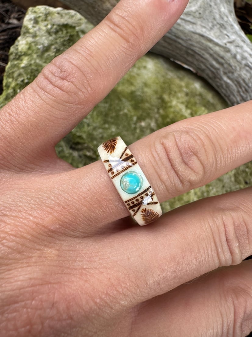 🔥SISTA DAGEN 49 % RABATT💍Handskuren ring av horn 🌏Tillverkad av naturligt avkastade horn